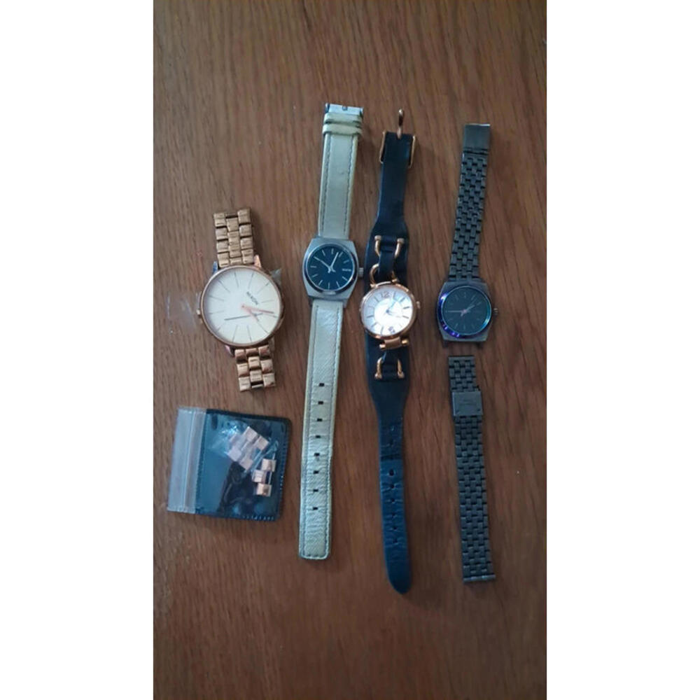 4x Nixon watches for spare parts